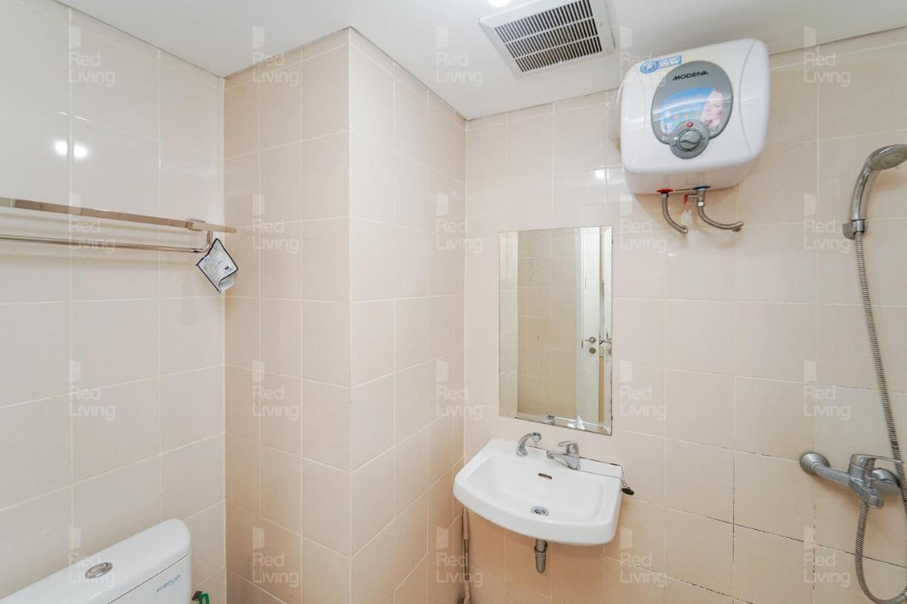 Redliving Apartemen Parahyangan Residence - Anton Rooms Бандунг Экстерьер фото