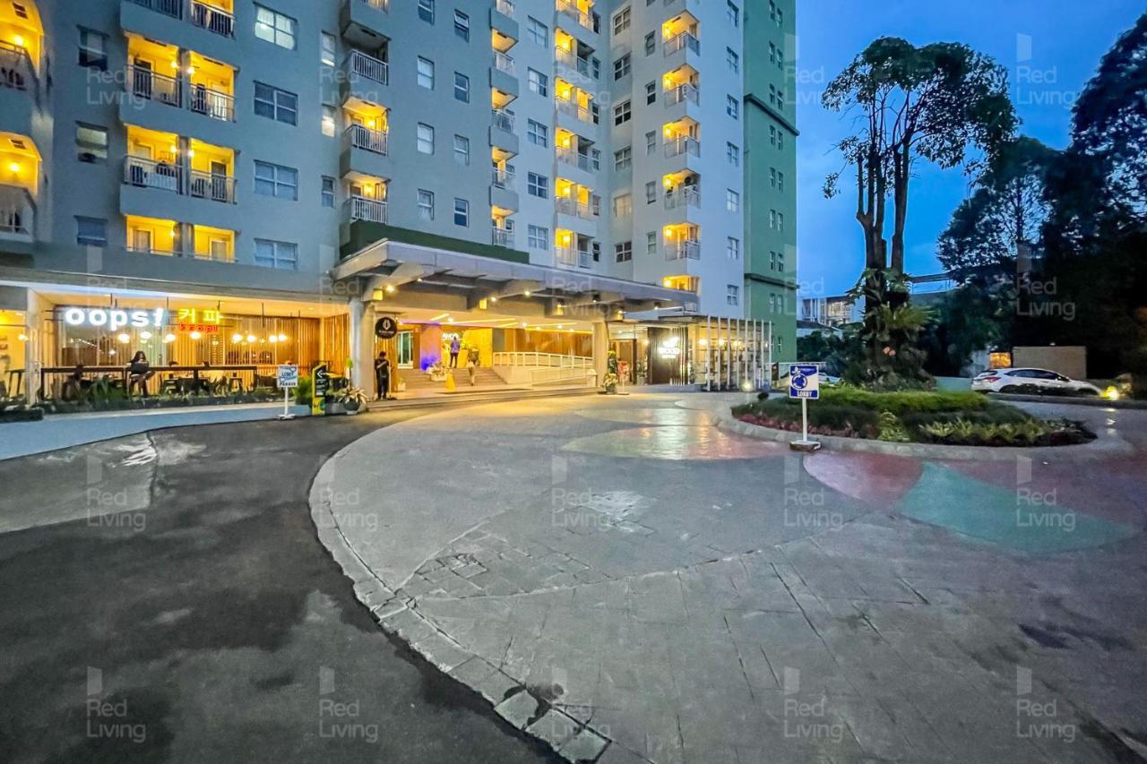 Redliving Apartemen Parahyangan Residence - Anton Rooms Бандунг Экстерьер фото