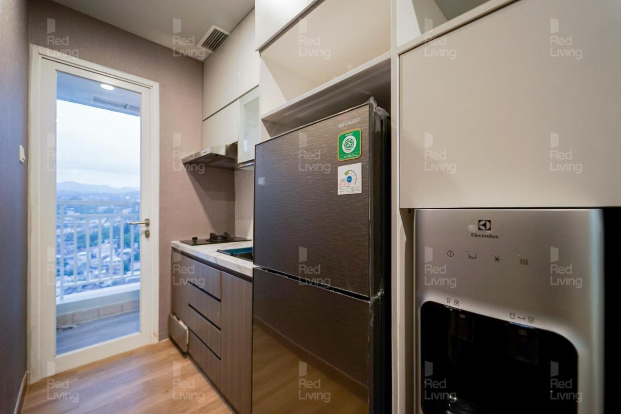 Redliving Apartemen Parahyangan Residence - Anton Rooms Бандунг Экстерьер фото