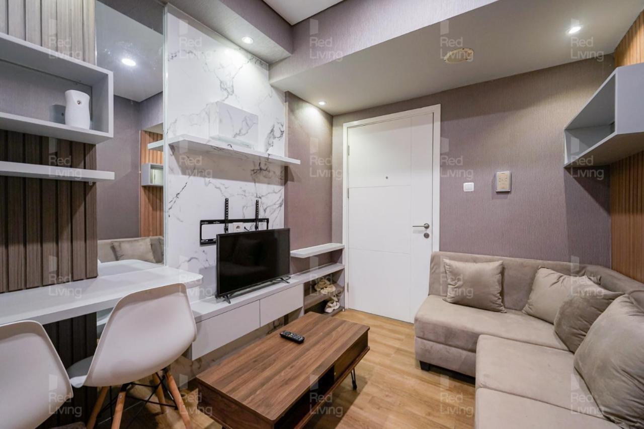 Redliving Apartemen Parahyangan Residence - Anton Rooms Бандунг Экстерьер фото